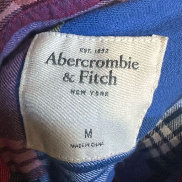 Abercrombie & Fitch red plaid fitted M button down shirt - Picture 3 of 3